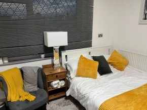 F - Cosy 1bed flat Sleeps 3 easy access to central London